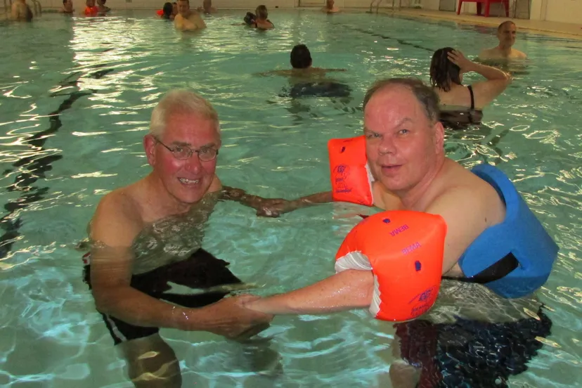 zwemmen tubbergen zoekt vrijwilligers 1