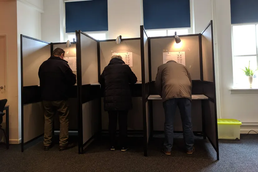 Stembureau in De Delle