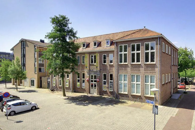 59318010 1085050538371482 6094218208275857408 o