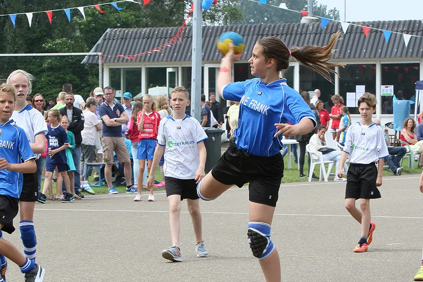 dss schoolhandbal4182
