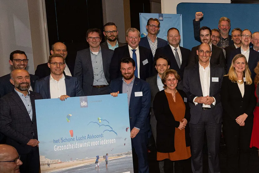 ondertekening schone lucht akkoord 13jan20 detail