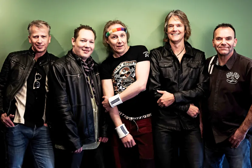 paper plane 2019 persfoto 3200pix