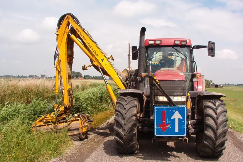 pb 20 wegbermen maaien