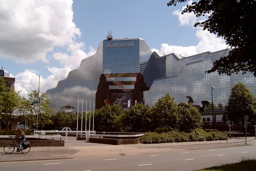 1024px 2006 05 29 1250 utrecht rabobank gebouw