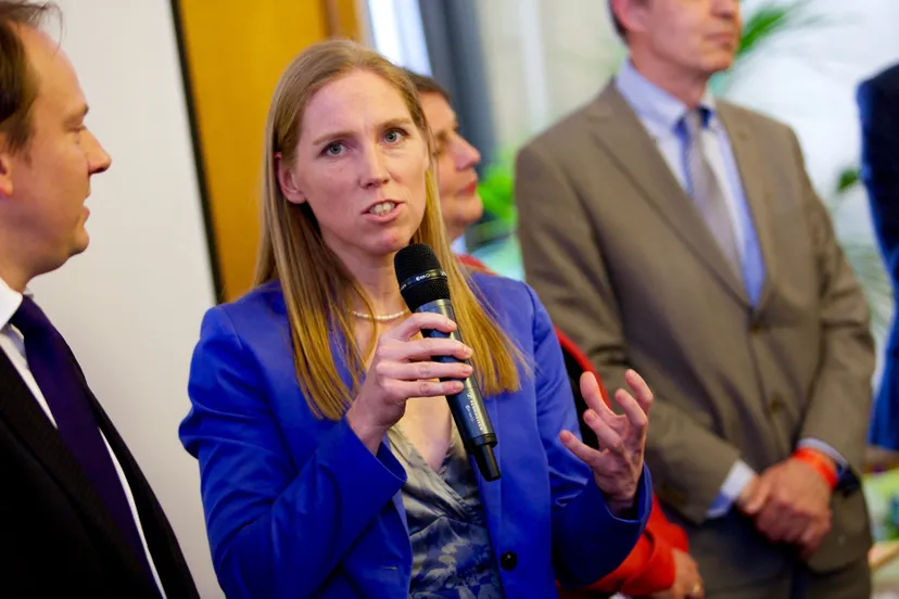 14006776325 209937ad2e k 2