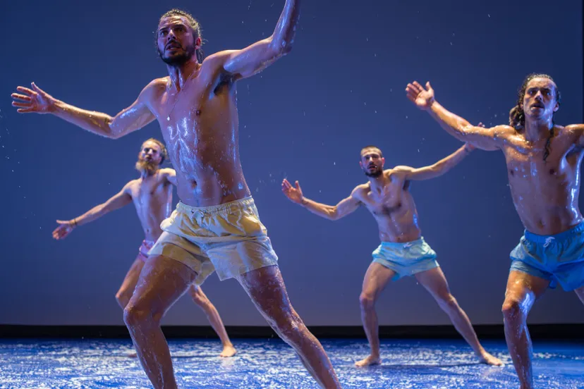 17 web stuk eenvijfvijf maas theater en dans guido bosua