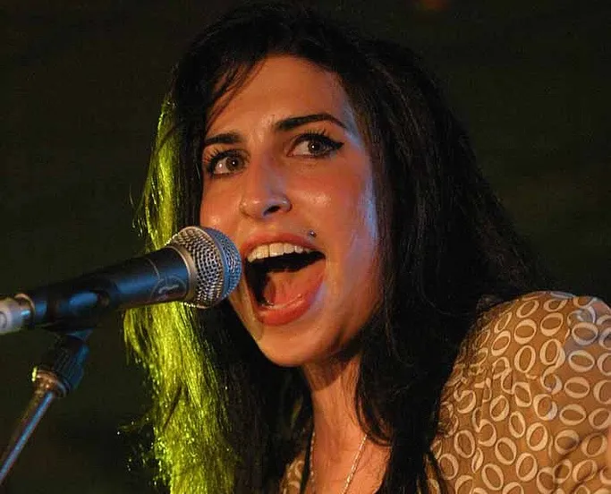 amy winehouse 2004 1