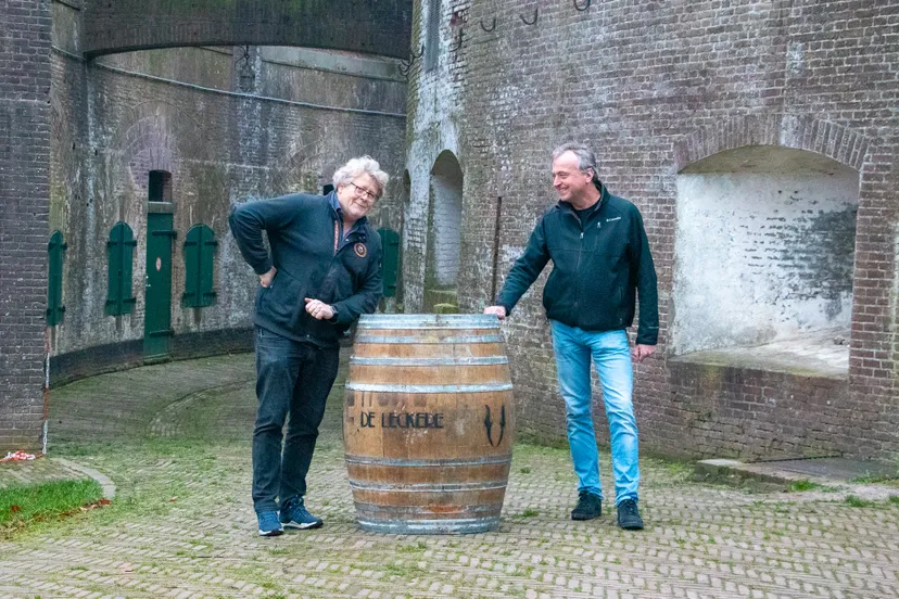 black emperor barrel bij fort