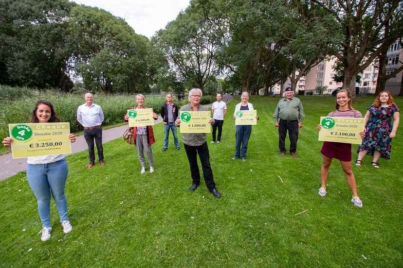 books4lifeutrecht opbrengstenverdeling 2020 groep bestuur resized