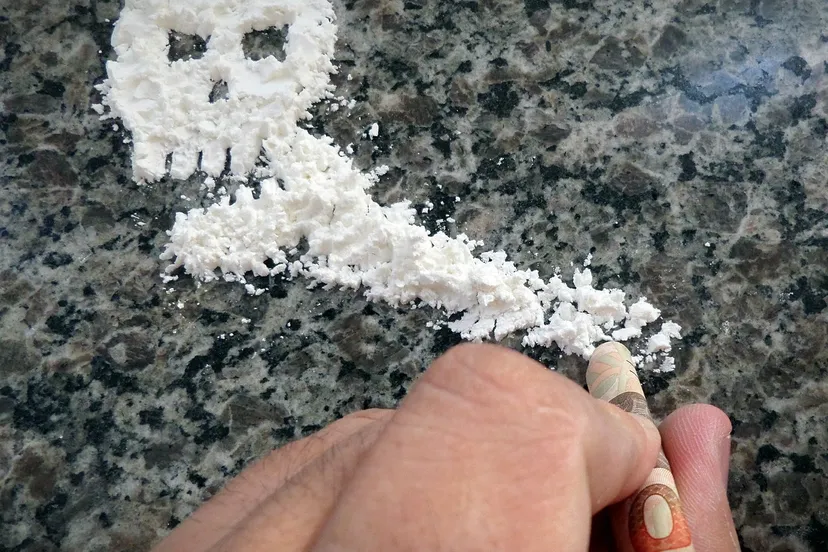 cocaine 396751 1280