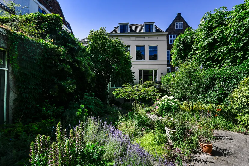 dsc4796 kromme nieuwe gracht 10