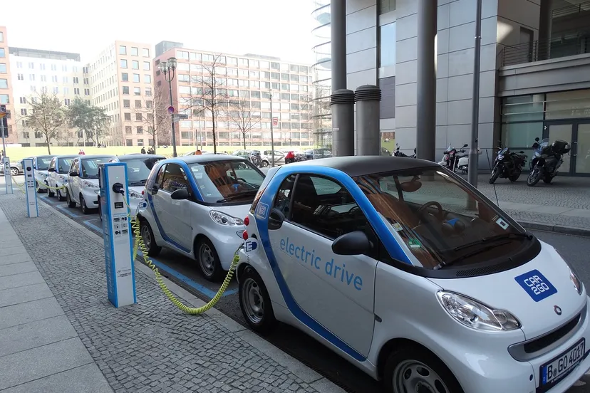 electric car 674862 1280