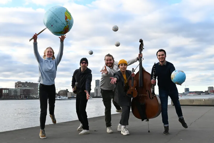 expeditienl credits wout nooitgedagtdsc 2378