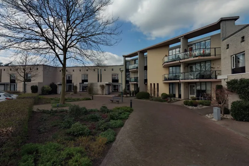 foto bij persbericht verkoop woningen aan mitros