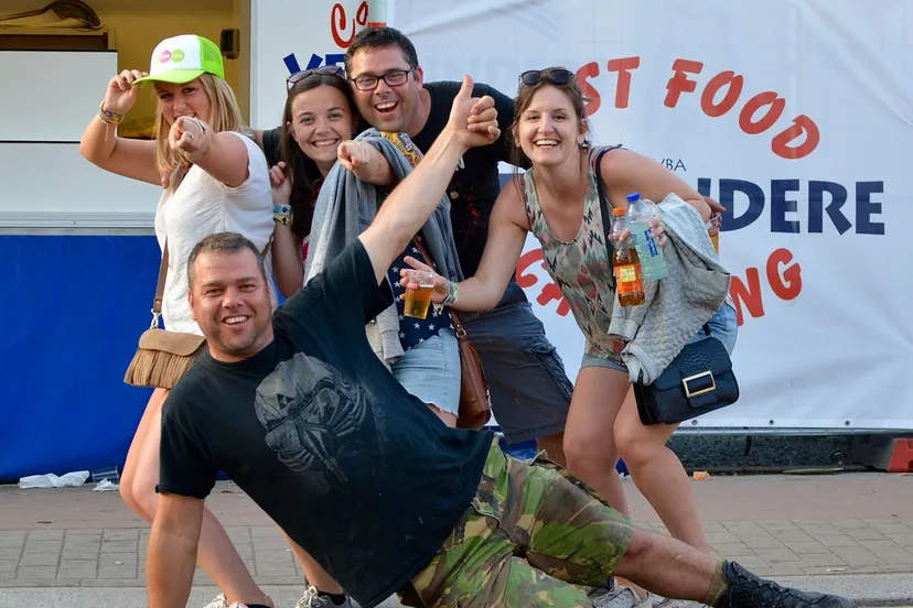 friends 824873 1280 1