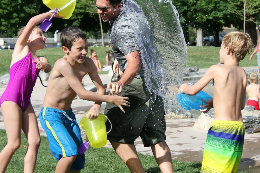 kinderen watergevecht