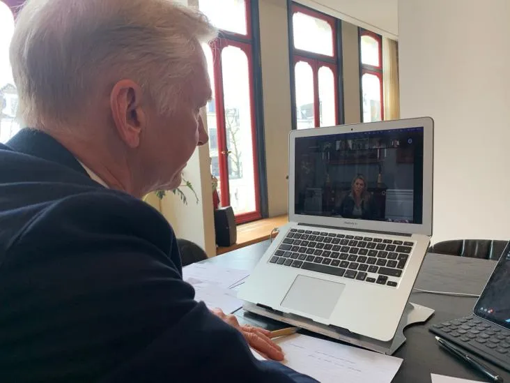 koningin maxima in digitaal gesprek