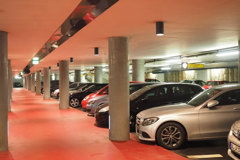 multi storey car park 1271918 1280