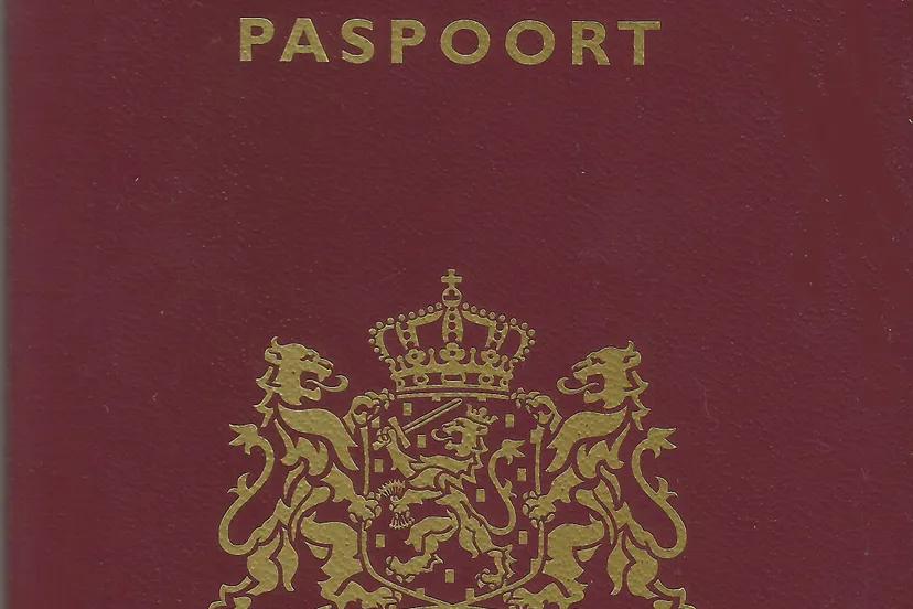 nederland paspoort cover 2011