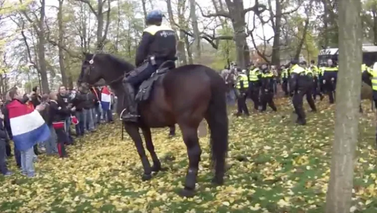 om tekent beroep aan tegen beslissing voorman pegida