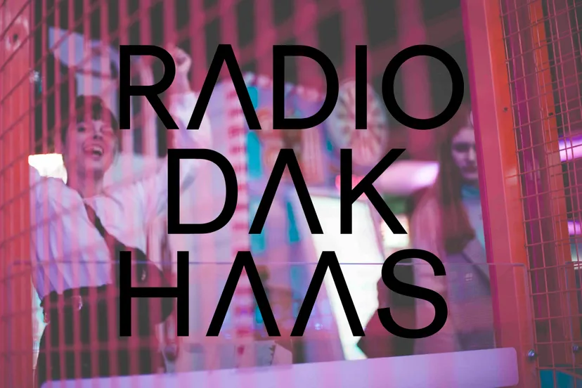 radio dakhaas lancering