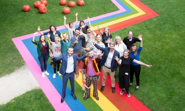 regenboogzebrapad centraal museum utrecht jan kees steenman 2018jpg630x378 q85 crop 1 upscale 1