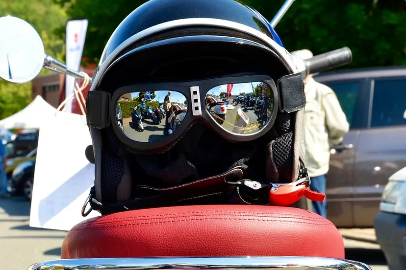 sunglasses 526590 1280 1