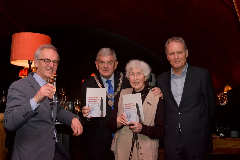 uitreiking jaarboek oud utrecht 5732