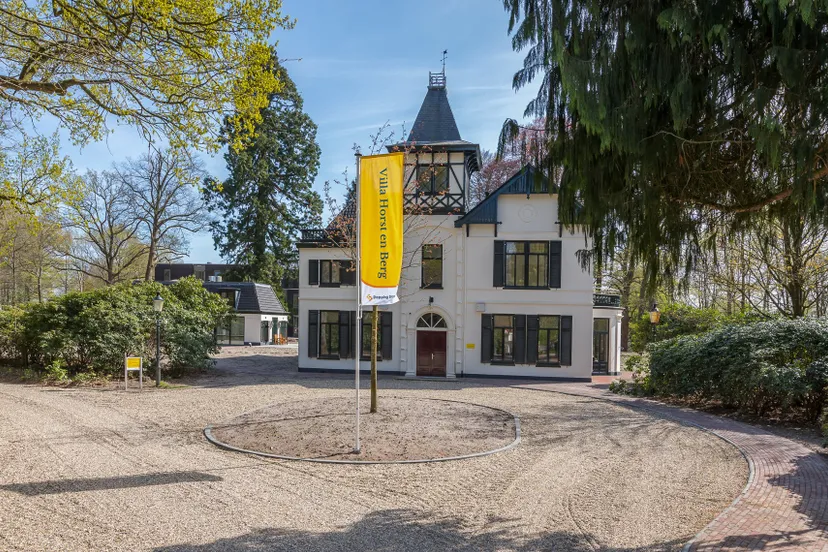 villa horst en berg pand