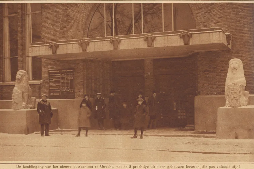 ingang hoofdpostkantoor 1926
