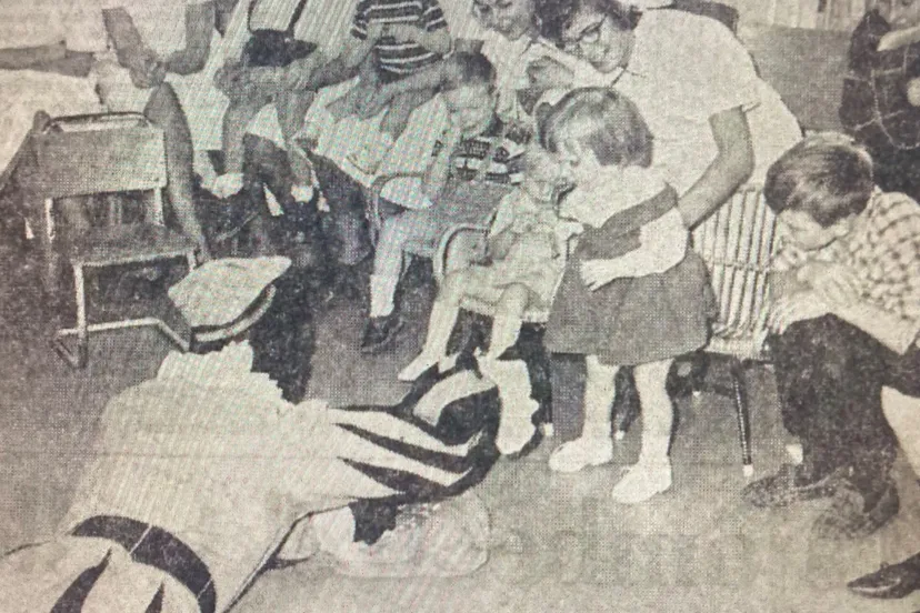 sint bezoekt wilhelminakinderziekenhuis