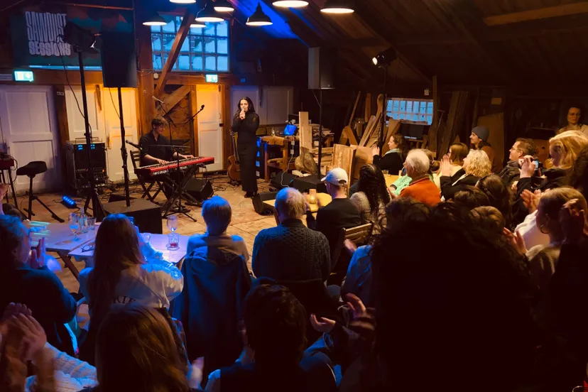 sawdust sessions 2 feb amina