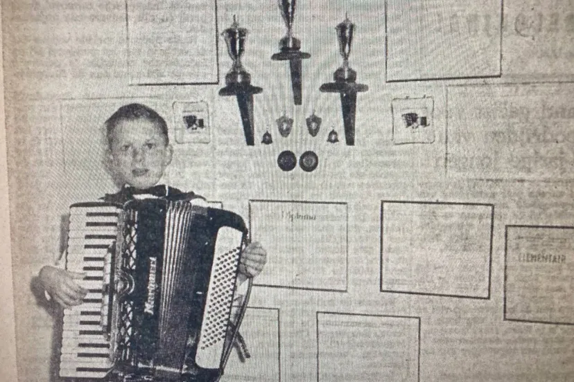 Mario op de accordeon