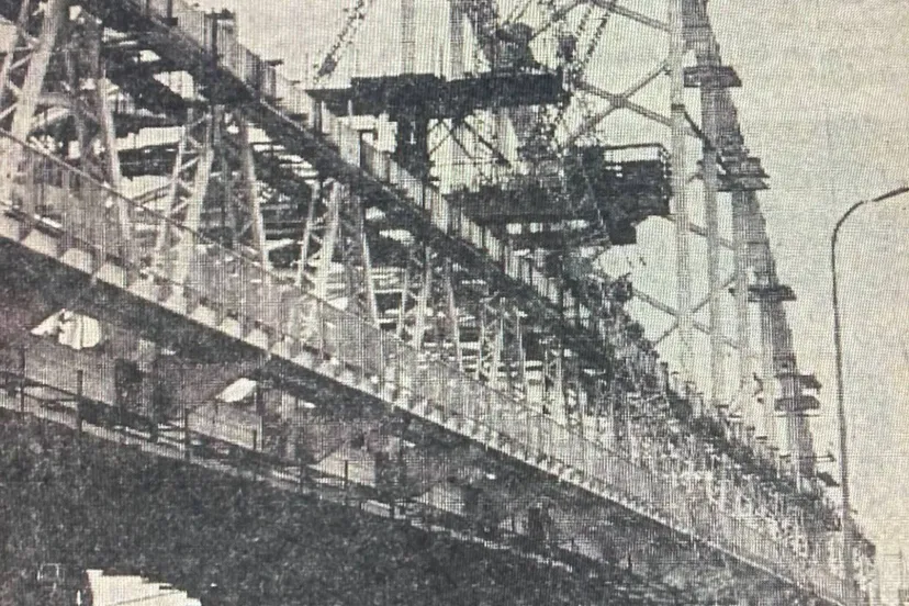 bouw nieuwe spoorbrug