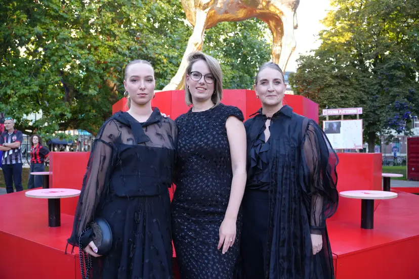 Mila Dijkstra - Afke Groen - Gaby Allard(1)