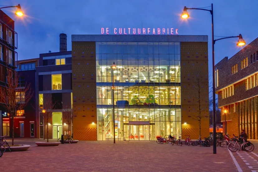 0911 de nachtfabriek