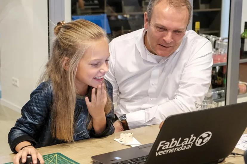 1004 vrienden van het fablab