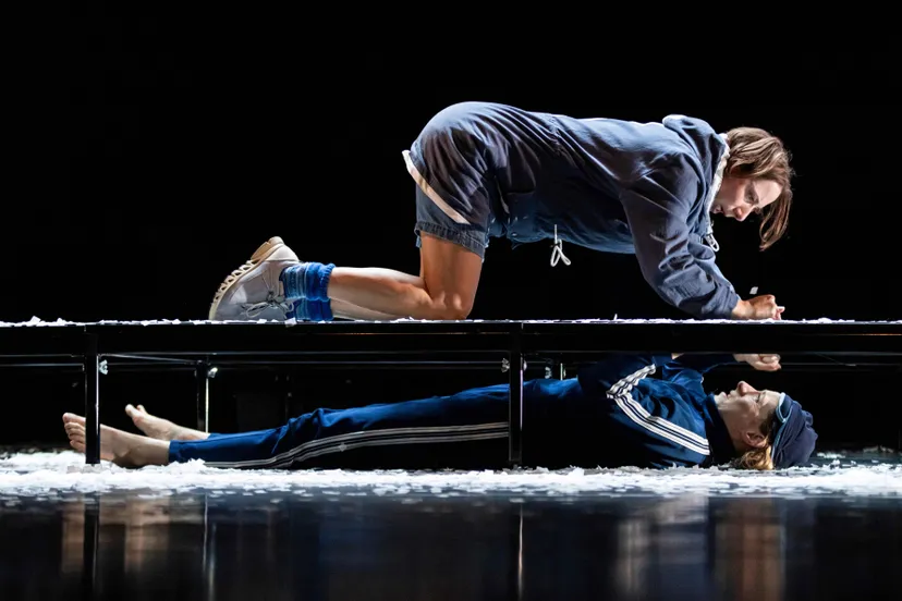 avond is ongemak 03 copyright raymond van olphen