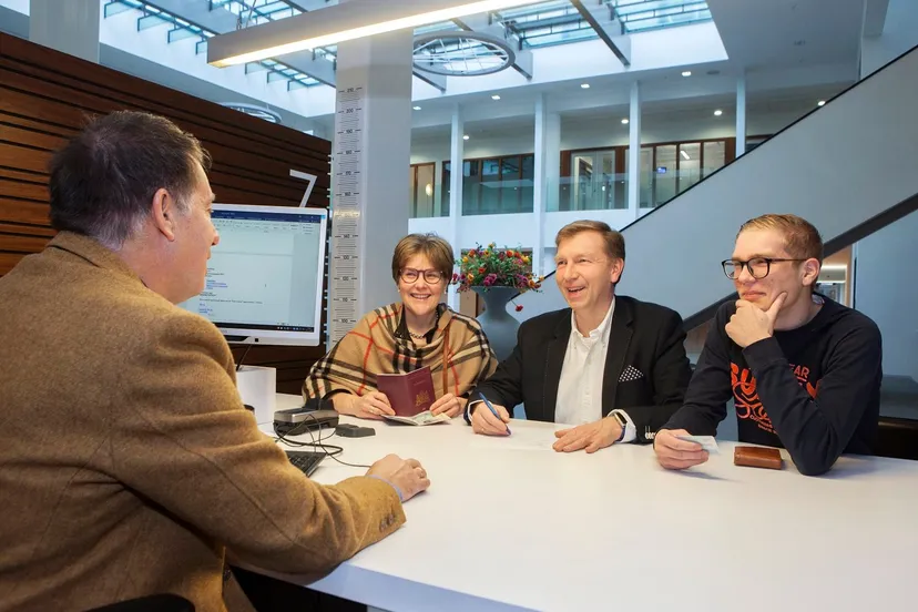 burgemeester kats en gezin