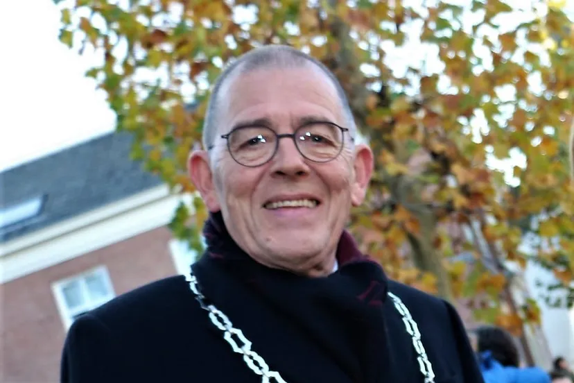 burgemeester piet zoon