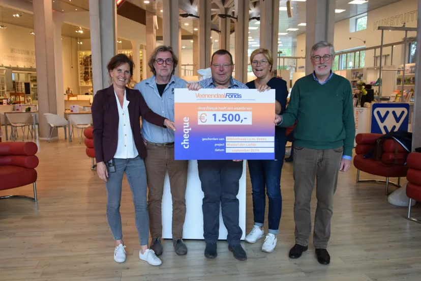 cheque voor mantel der liefde