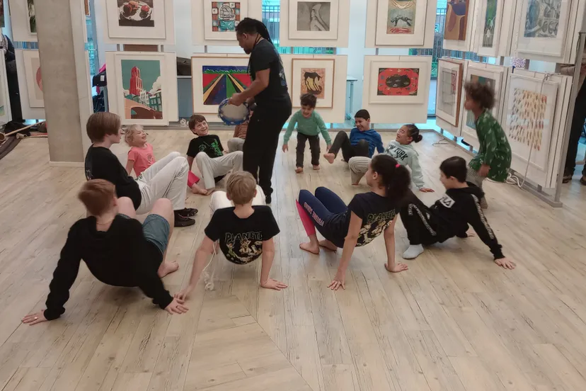 de fabriek op zondag capoeira1