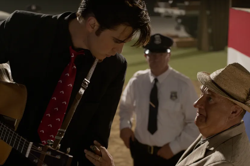 elvis en mothering sunday