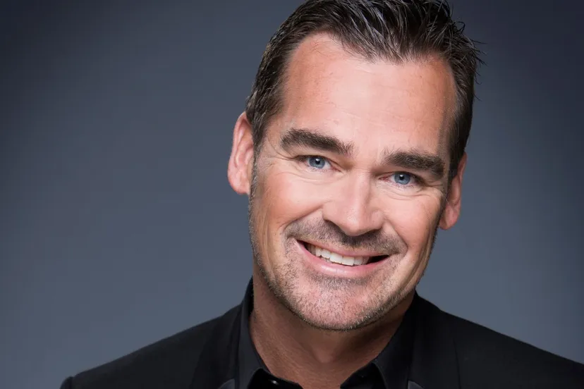 jeroen van der boom dit ben ik bijgesneden c nick van ormondt a29