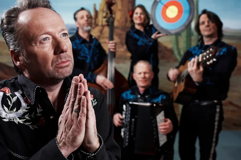 kik favoriete foto joris linssen caramba raak corbino staand