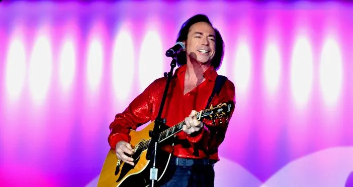 neildiamond photo credit allen dye b