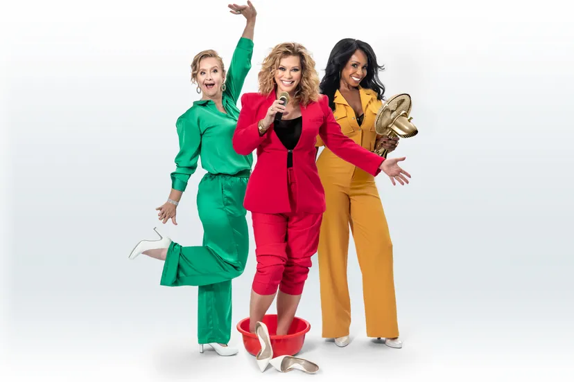 promobeeld opvliegers girls on fire liggend fotograaf willem van walderveen