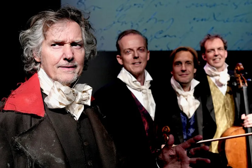 scenefoto 1 beethoven martijn van beenen