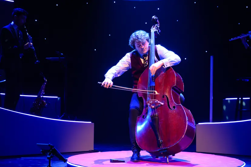 senf dominic 180124 119 edit internet