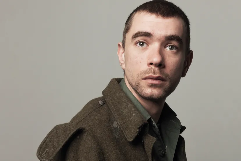 slachthuis vijf theater rotterdam erik whien met bram suijker c annaleen louwes foto liggend